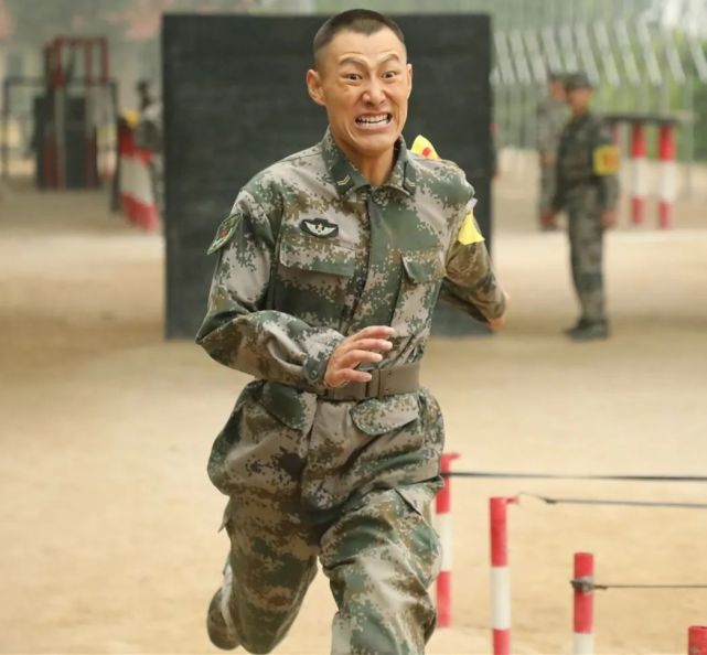 南京军人获得关键胜利，球队士气高昂的简单介绍